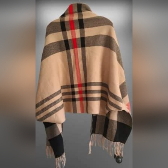 TRÏBE Barclay Camel Check Plaid Print Shrug Shawl Sweater With Sleeves NWT - Picture 4 of 8
